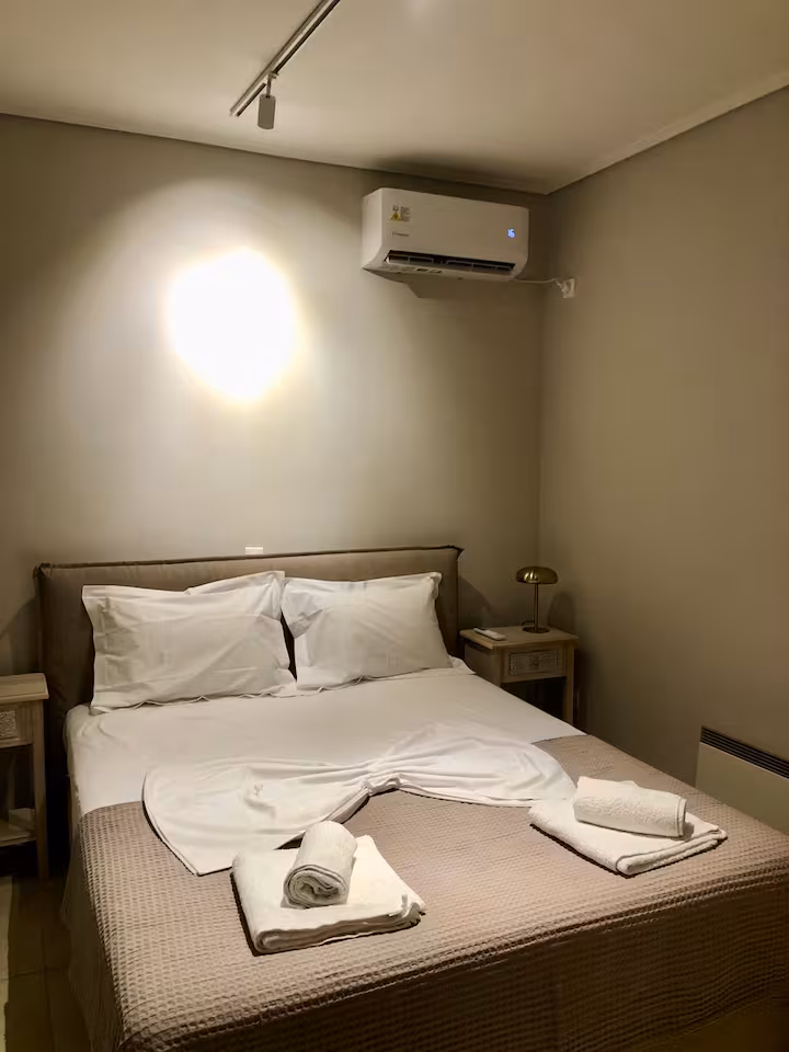 Conte Gytheio - Image 2